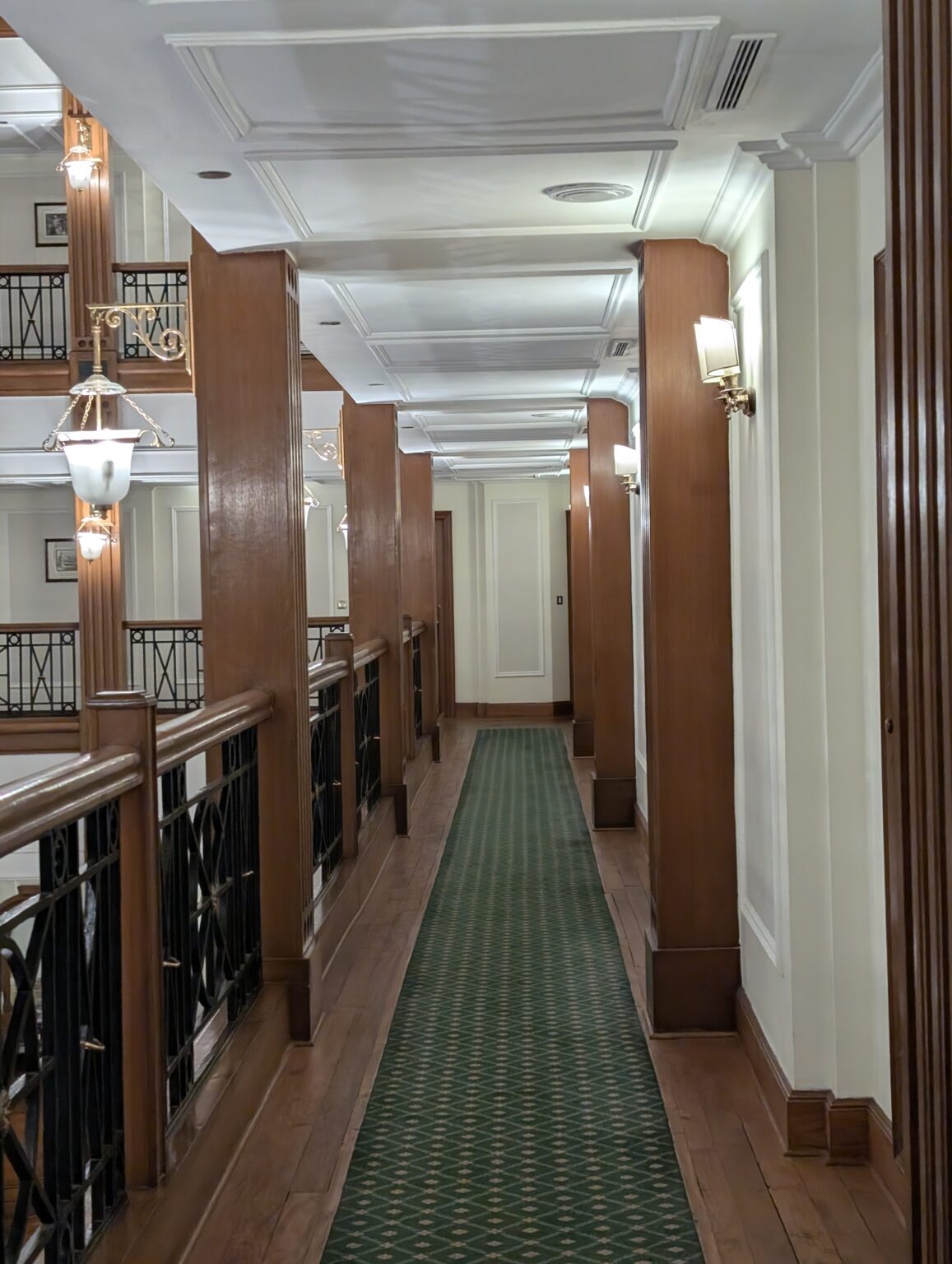 PXL_20250403_163325730